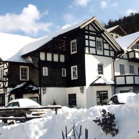 Hotel-Restaurant Zum Dorfkrug Винтерберг Экстерьер фото